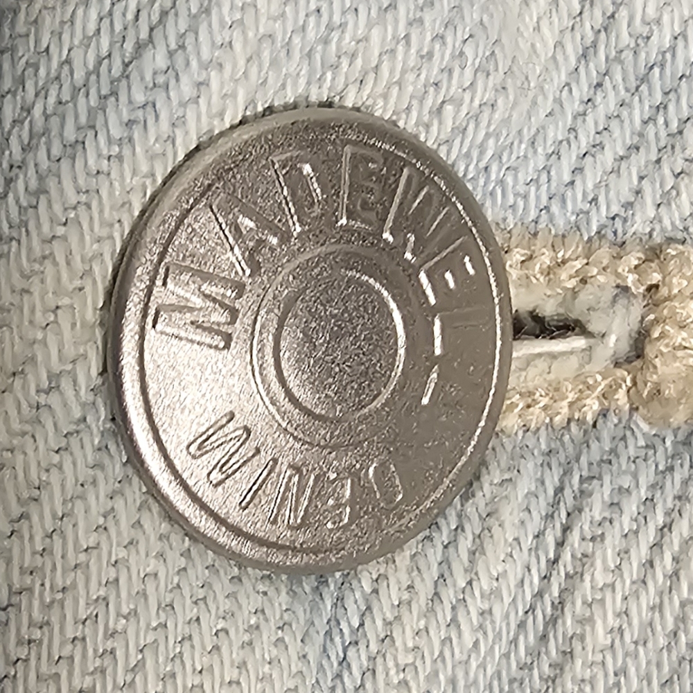 Classic White Women's Jeans - Picture 5 of 10